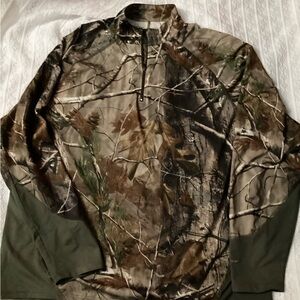 Habit by Realtree Edge quarter zip pullover size XL